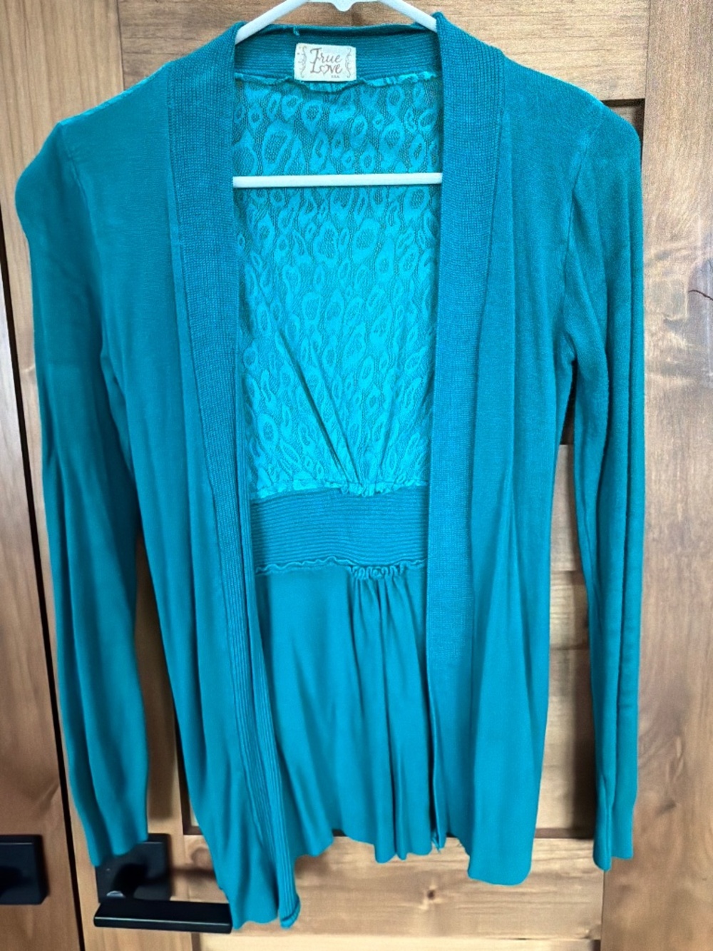 Gorgeous teal green light cardigan